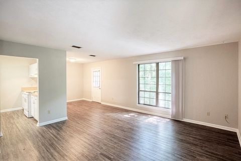 Tiny photo for 671 Holyoke Court #c, Tallahassee, FL 32301 (MLS # 399453)