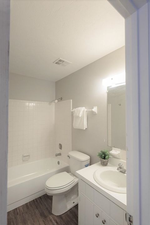 Tiny photo for 671 Holyoke Court #c, Tallahassee, FL 32301 (MLS # 399453)