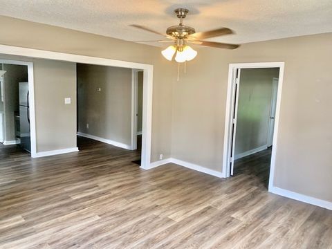 Tiny photo for 711 Dent Street, Tallahassee, FL 32304 (MLS # 396571)