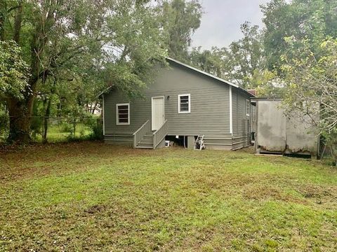 Tiny photo for 711 Dent Street, Tallahassee, FL 32304 (MLS # 396571)