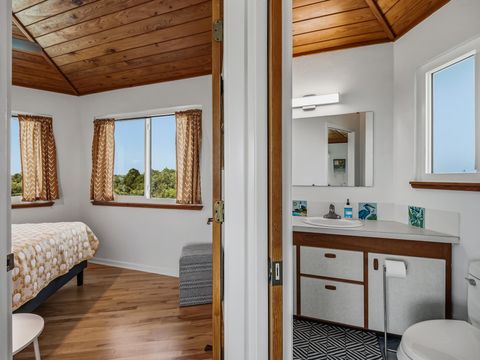 Tiny photo for 171 Harbour Point Drive, Crawfordville, FL 32327 (MLS # 399198)