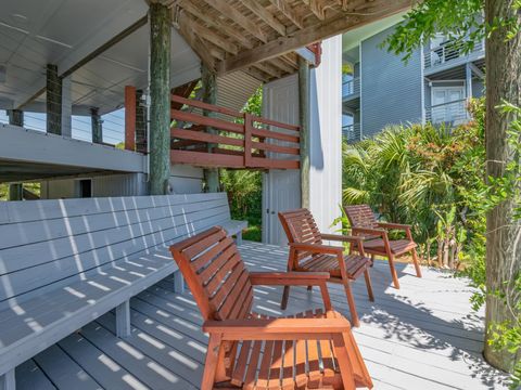 Tiny photo for 171 Harbour Point Drive, Crawfordville, FL 32327 (MLS # 399198)