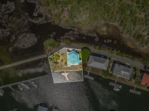 Tiny photo for 171 Harbour Point Drive, Crawfordville, FL 32327 (MLS # 399198)