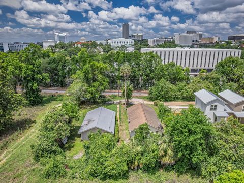 Tiny photo for 605 E Seaboard Street, Tallahassee, FL 32301 (MLS # 399922)