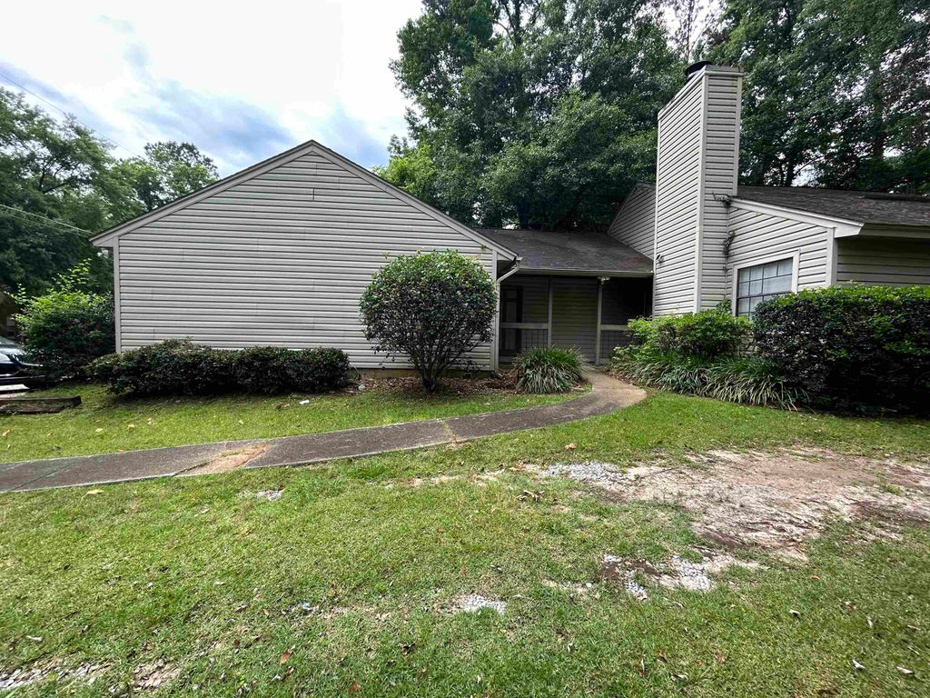 Photo of 2201 Hartsfield Road #A, Tallahassee, FL 32303 (MLS # 397815)
