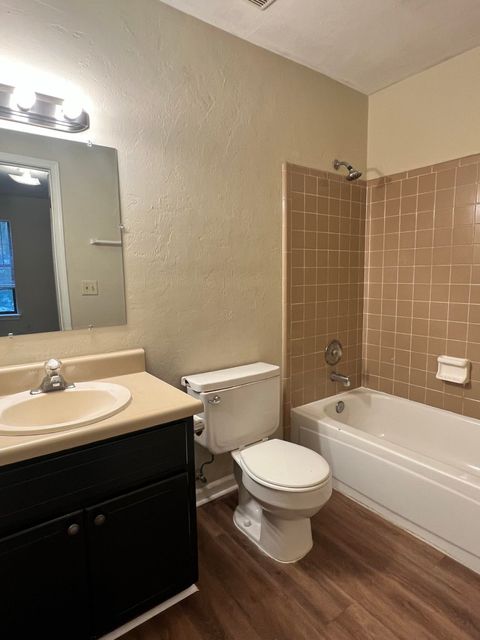 Tiny photo for 1850 Sylvan Court, Tallahassee, FL 32303 (MLS # 399502)