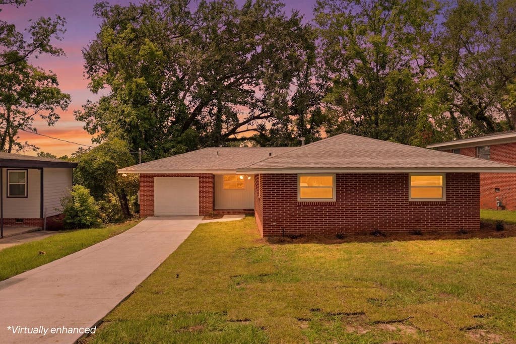 Photo of 603 Famcee Avenue, Tallahassee, FL 32310 (MLS # 402591)