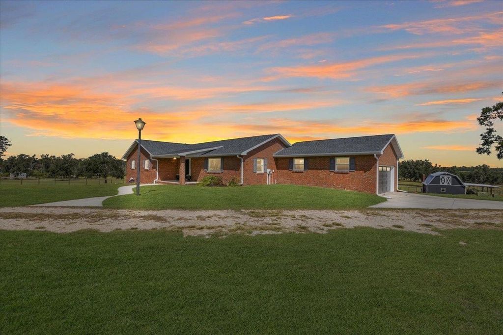 Photo of 1317 NE Rocky Springs Church Road, Madison, FL 32340 (MLS # 391904)