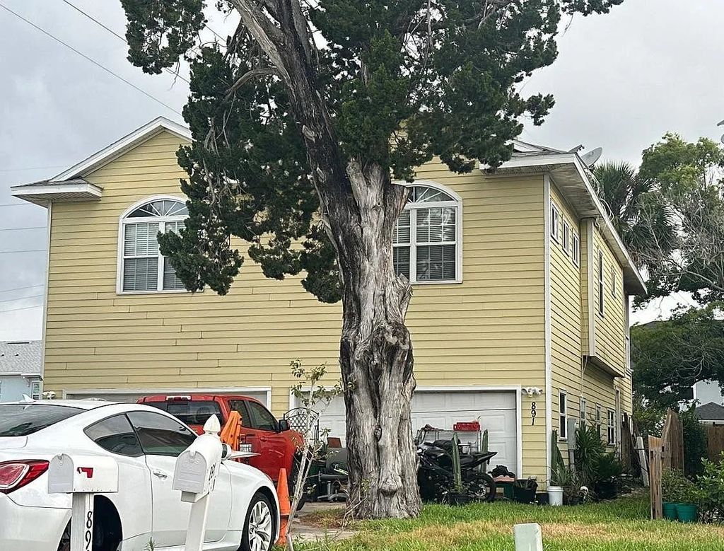 Photo of 891 S 6th Avenue, Other Florida, FL 32250 (MLS # 393790)