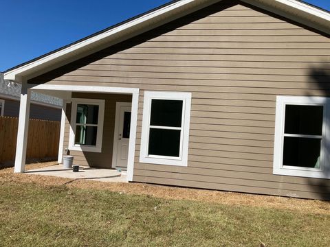 Tiny photo for 5270 Montejo Drive, Tallahassee, FL 32305 (MLS # 394832)