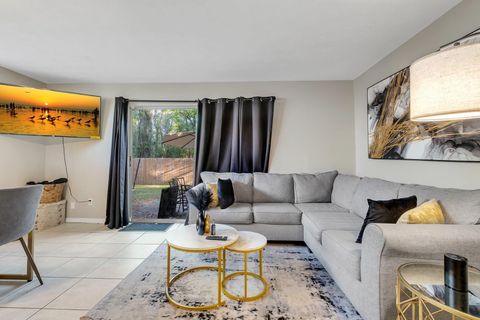 Tiny photo for 1940 Portland Avenue, Tallahassee, FL 32303 (MLS # 395649)