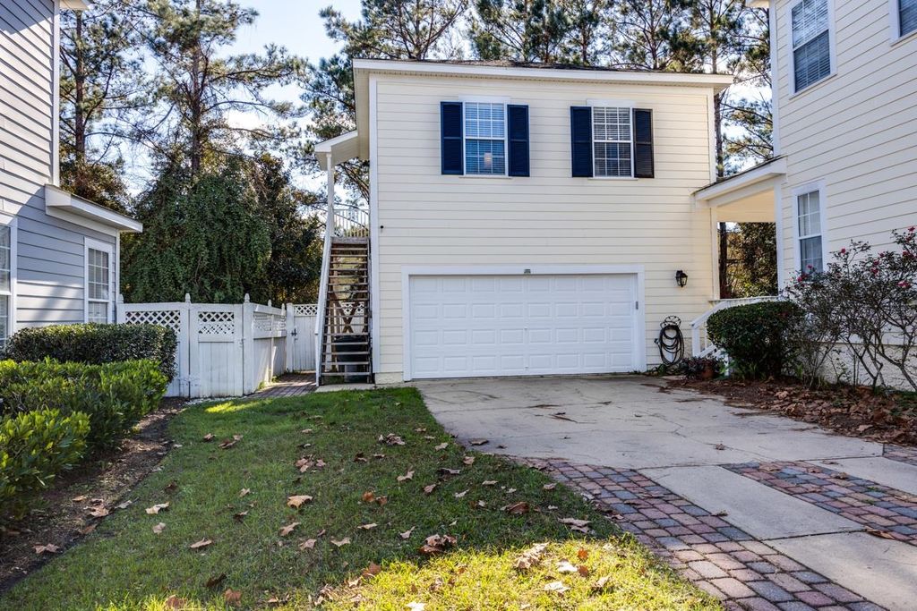 Photo of 3789-1 OVERLOOK DRIVE, Tallahassee, FL 32311 (MLS # 389216)
