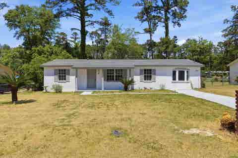 Tiny photo for 412 Georgetown Drive, Tallahassee, FL 32305 (MLS # 402794)