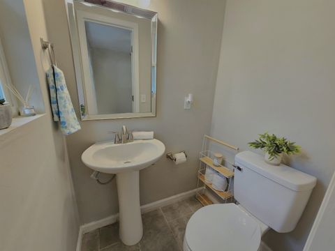 Tiny photo for 1709 Canterbury Street, Tallahassee, FL 32308 (MLS # 387748)