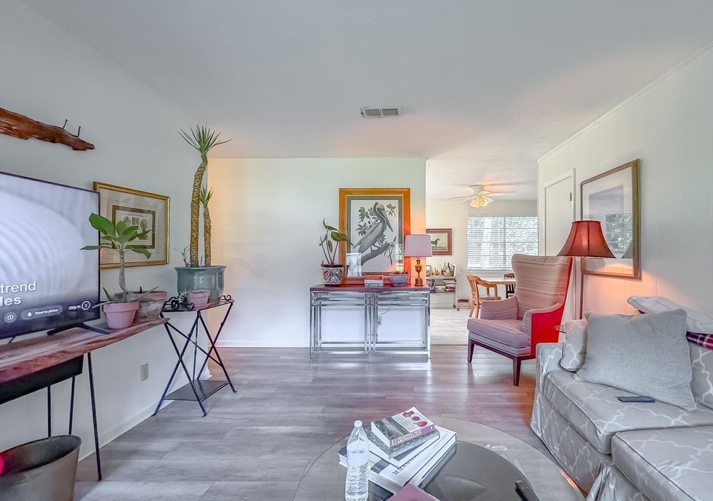 Photo of 2034 Harriet Drive, Tallahassee, FL 32303 (MLS # 391394)