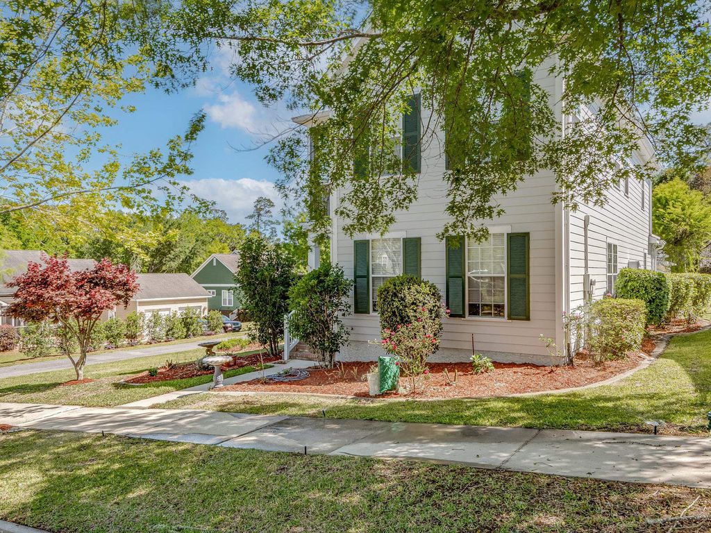 Photo of 2123 Fernleigh Drive, Tallahassee, FL 32311 (MLS # 385968)