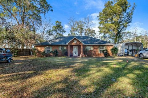 Tiny photo for 22530 FRANCES Way, Tallahassee, FL 32310 (MLS # 395428)