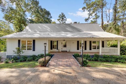 Photo of 2241 Armistead Road, Tallahassee, FL 32308 (MLS # 391991)