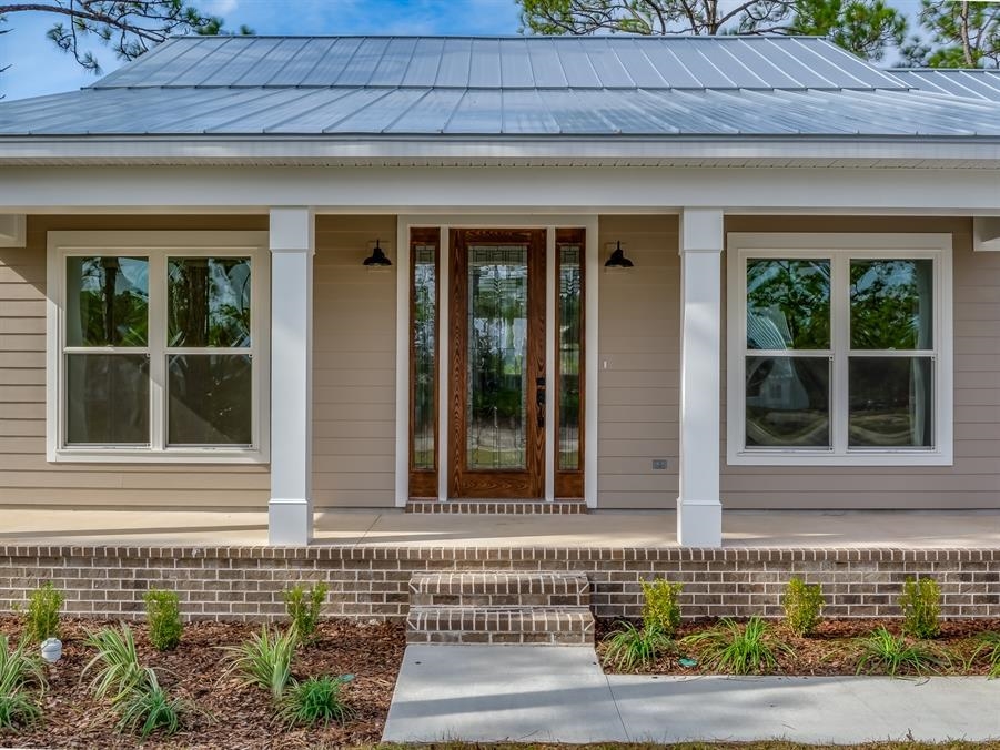 360 Royal Tern Court