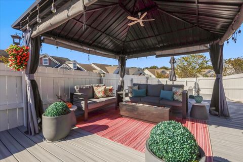 Tiny photo for 2752 Crestline Road, Tallahassee, FL 32308 (MLS # 393902)