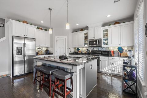 Tiny photo for 2752 Crestline Road, Tallahassee, FL 32308 (MLS # 393902)