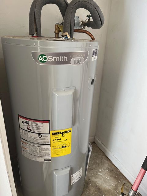 Tiny photo for 1813 Gina Drive Dr, Tallahassee, FL 32303 (MLS # 397697)