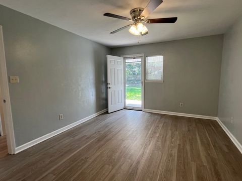 Tiny photo for 1813 Gina Drive Dr, Tallahassee, FL 32303 (MLS # 397697)