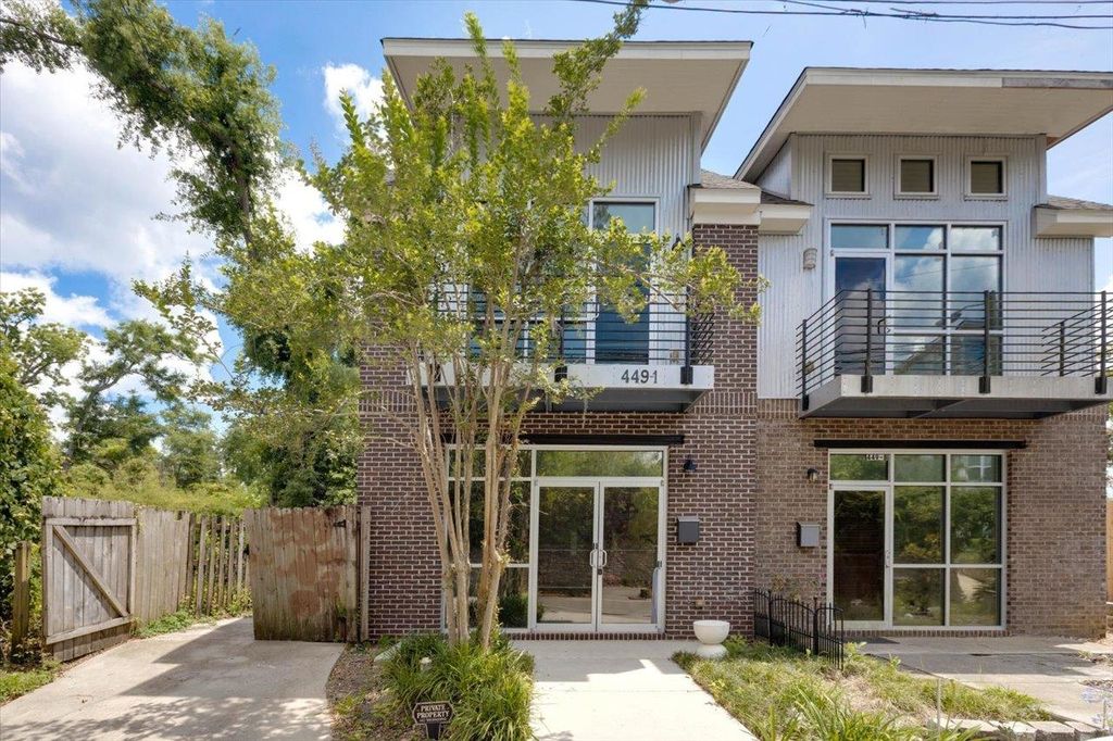 Photo of 449 Saint Francis Street #1, Tallahassee, FL 32301 (MLS # 386665)