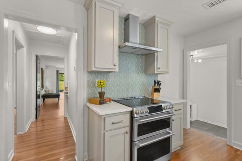 Tiny photo for 420 SOUTH RIDE, Tallahassee, FL 32303 (MLS # 384728)