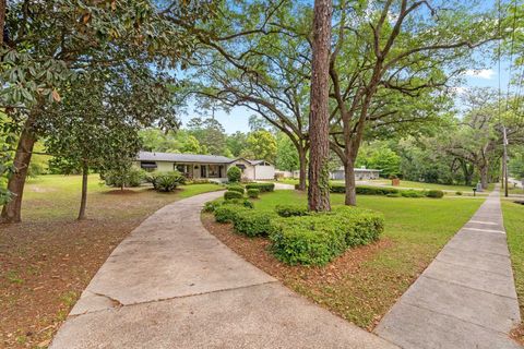 Tiny photo for 420 SOUTH RIDE, Tallahassee, FL 32303 (MLS # 384728)