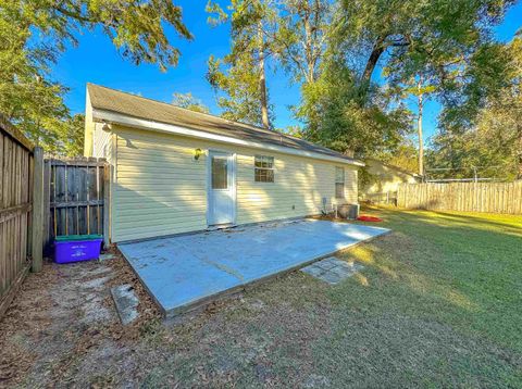 A home in Crawfordville