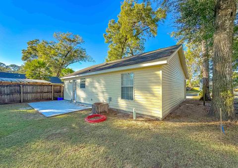 A home in Crawfordville