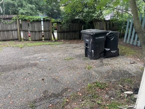 Tiny photo for 1909 Nekoma Court, Tallahassee, FL 32304 (MLS # 399890)