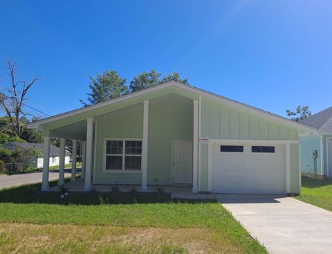 A home in TALLAHASSEE