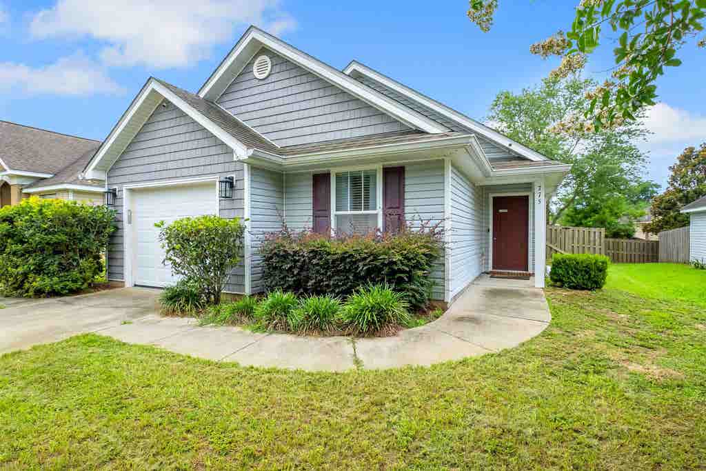 Photo of 775 Brooke Manor Drive, Tallahassee, FL 32311 (MLS # 401820)