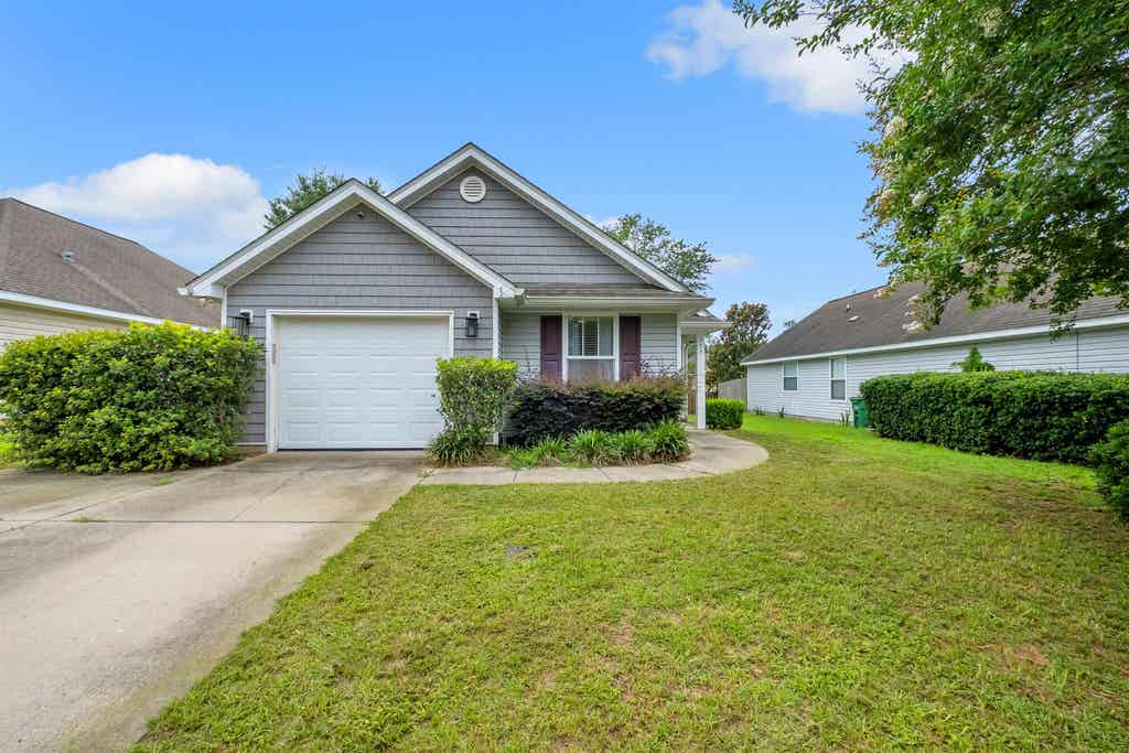 Photo of 775 Brooke Manor Drive, Tallahassee, FL 32311 (MLS # 401820)