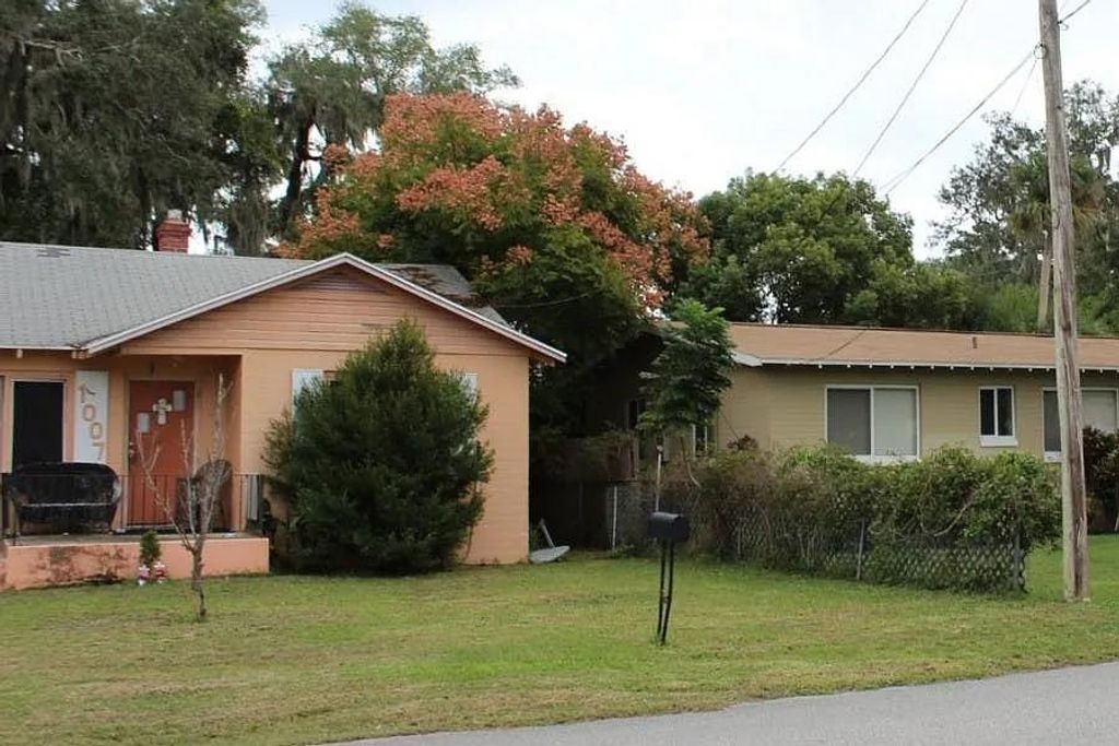 Photo of 1007 Daytona Avenue, Other Florida, FL 32117 (MLS # 394380)