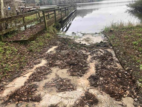 Tiny photo for 18055 Rakestraw Dr, Tallahassee, FL 32310 (MLS # 374676)