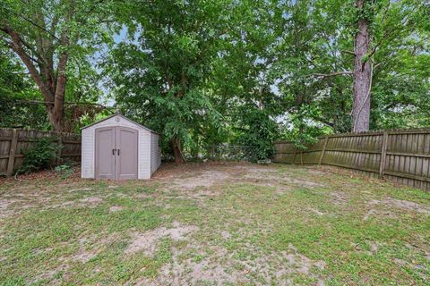 Tiny photo for 4007 Chipola Street, Tallahassee, FL 32303 (MLS # 399825)