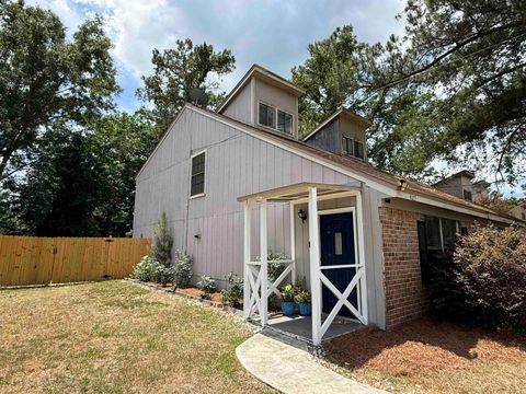 Tiny photo for 4007 Chipola Street, Tallahassee, FL 32303 (MLS # 399825)