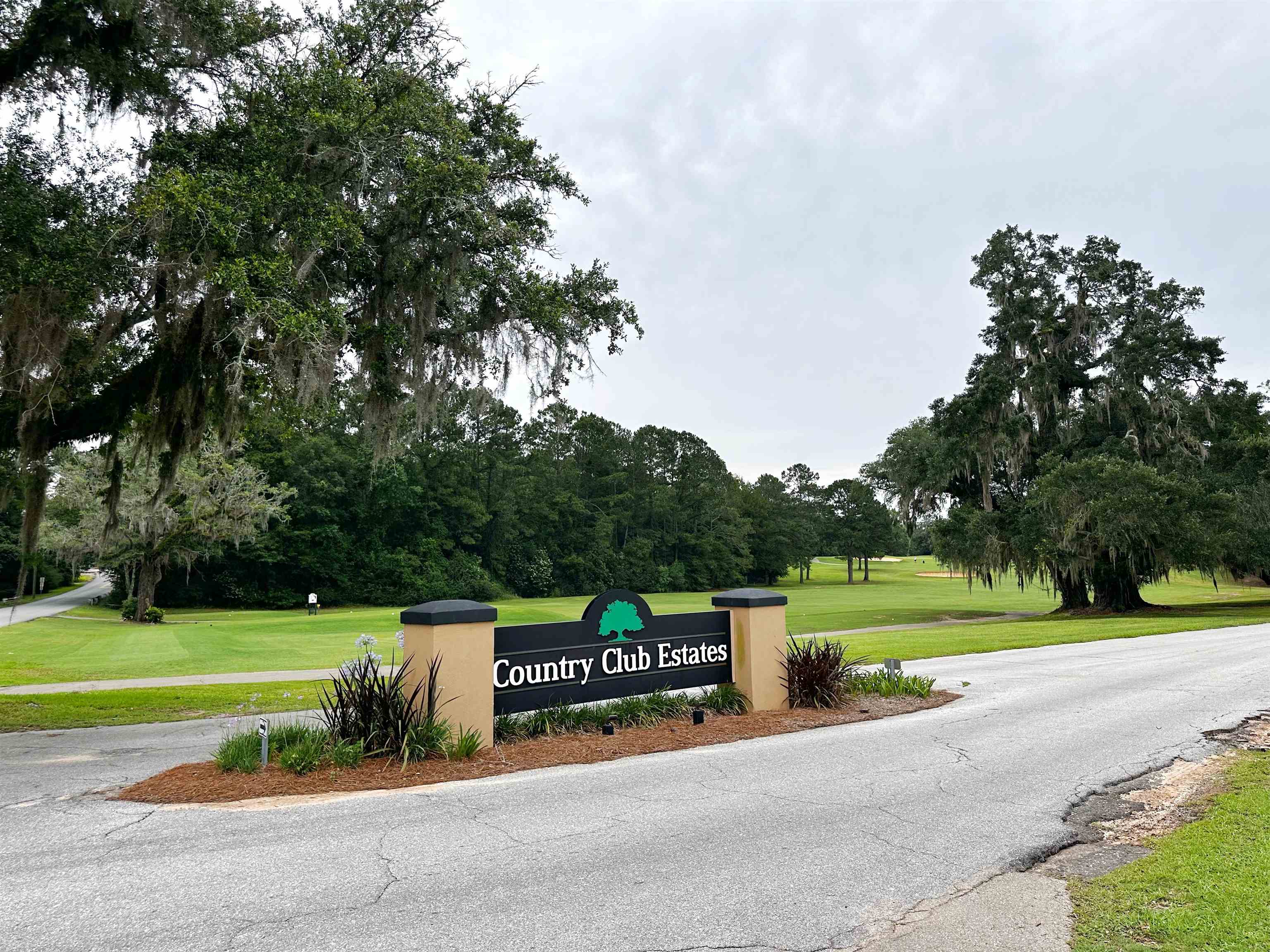 204 Fairway Drive
