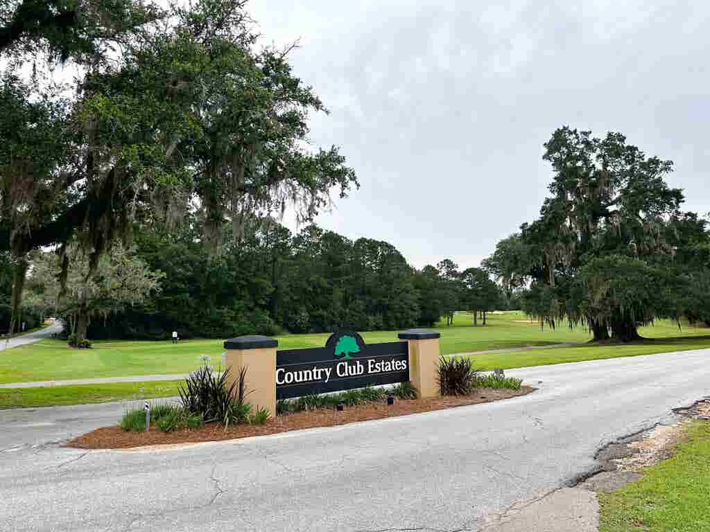 Photo of 204 Fairway Drive, Havana, FL 32333 (MLS # 401259)