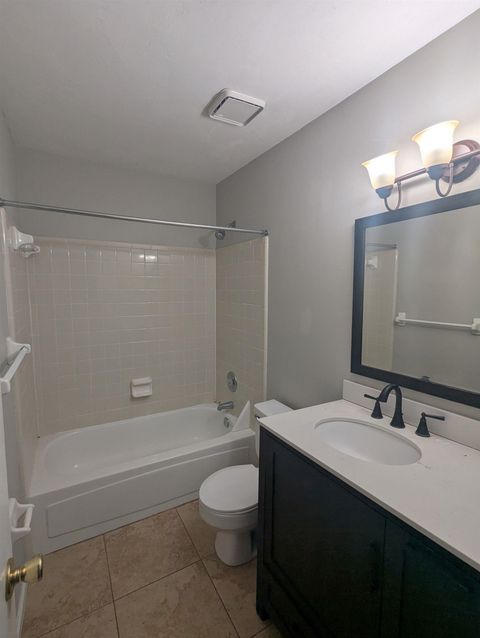 Tiny photo for 202 W Whetherbine Way, Tallahassee, FL 32301 (MLS # 396223)