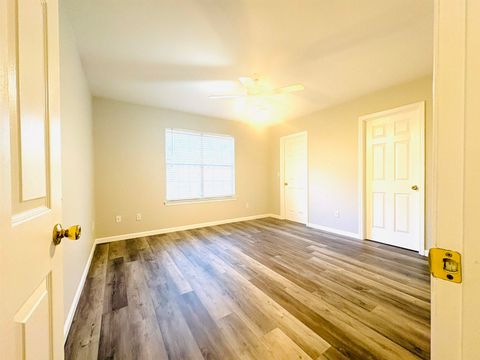 Tiny photo for 3097 CAMELLIAWOOD Circle, Tallahassee, FL 32301 (MLS # 395260)