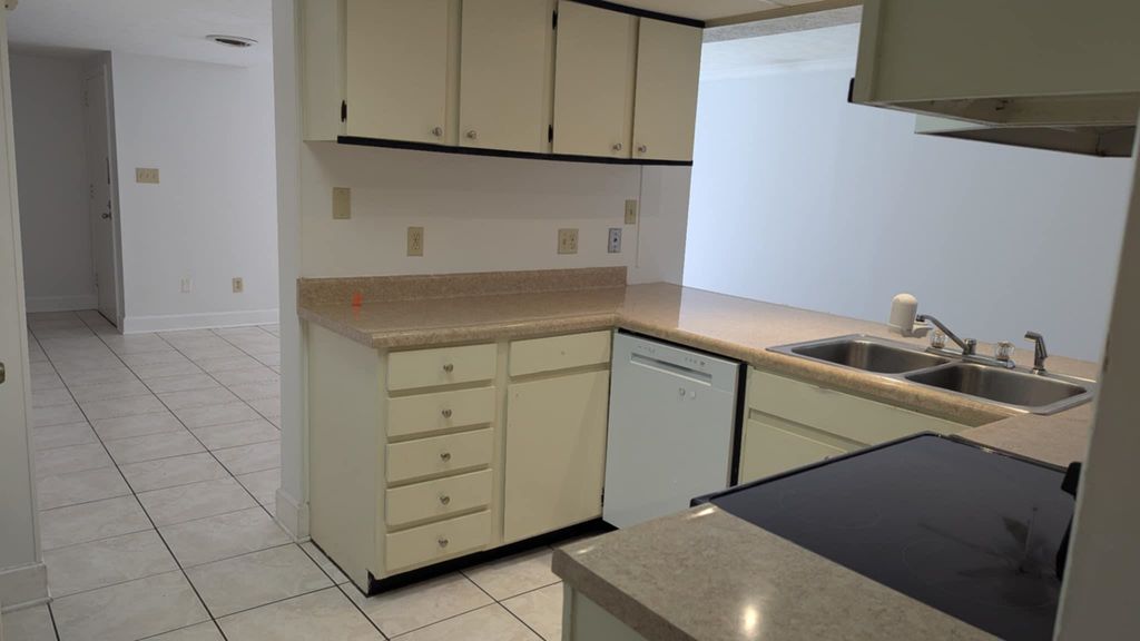 Photo of 503 Westwood Drive, Tallahassee, FL 32304 (MLS # 390337)
