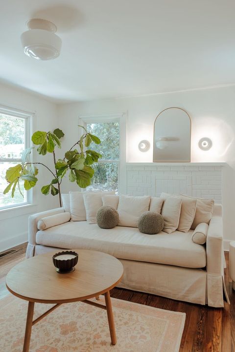 Tiny photo for 1106 Pine Street St, Tallahassee, FL 32303 (MLS # 390197)