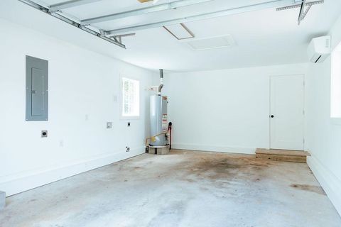 Tiny photo for 1106 Pine Street St, Tallahassee, FL 32303 (MLS # 390197)