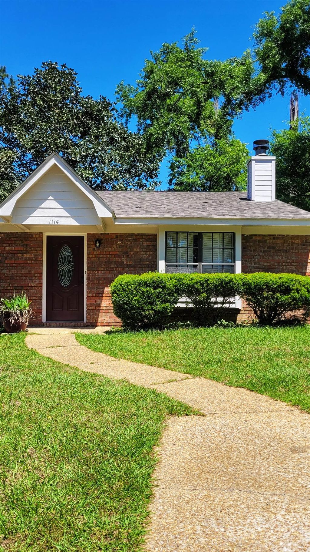 Photo of 1114 Brafforton Drive, Tallahassee, FL 32311 (MLS # 400041)