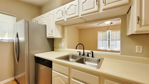 Tiny photo for 1114 Brafforton Drive, Tallahassee, FL 32311 (MLS # 400041)