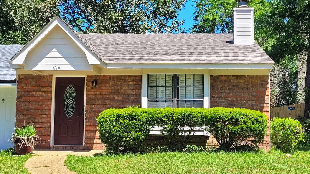Photo of 1114 Brafforton Drive, Tallahassee, FL 32311 (MLS # 400041)